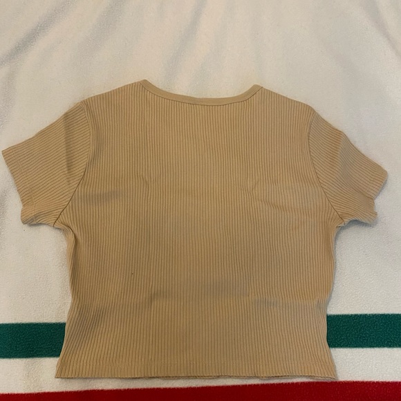 UNIQLO Crop Top - Sz M - Picture 2 of 4